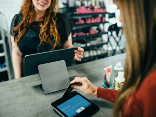 Come trovare nuovi clienti per la tua attività, online e offline